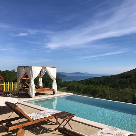 Villa Bambi Moscenicka Draga Bagian luar foto