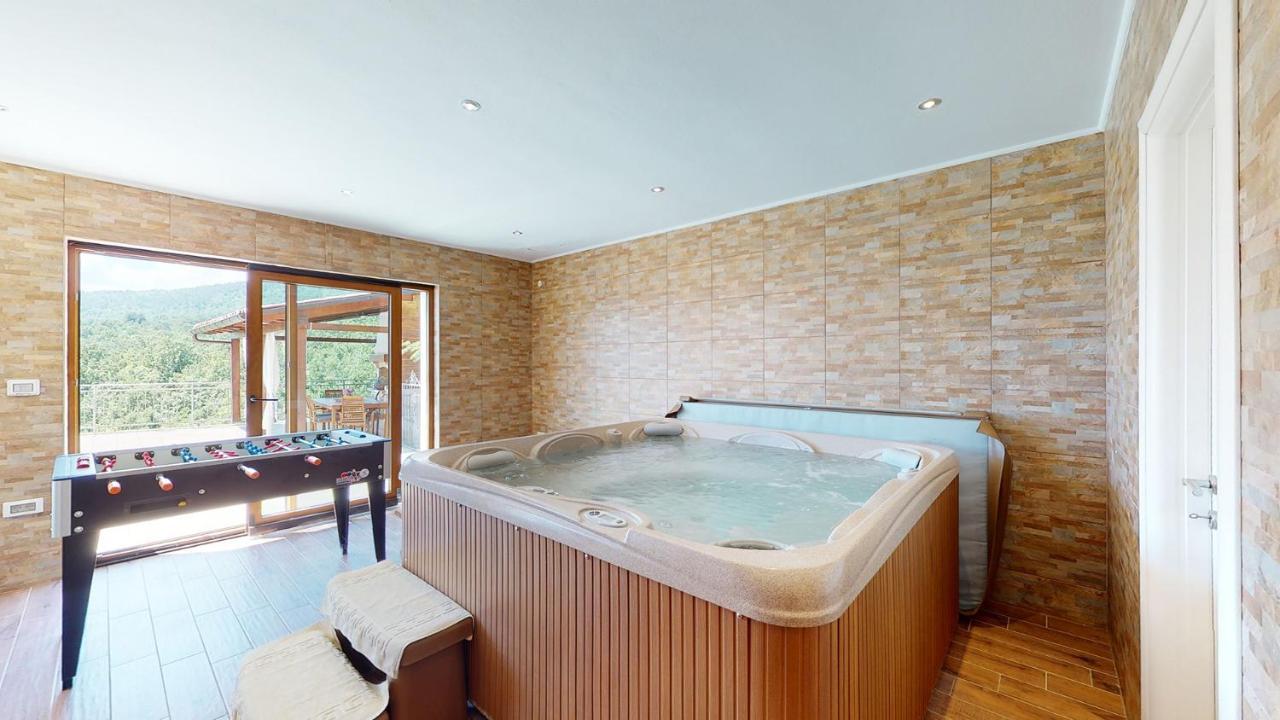 Villa Bambi Moscenicka Draga Bagian luar foto