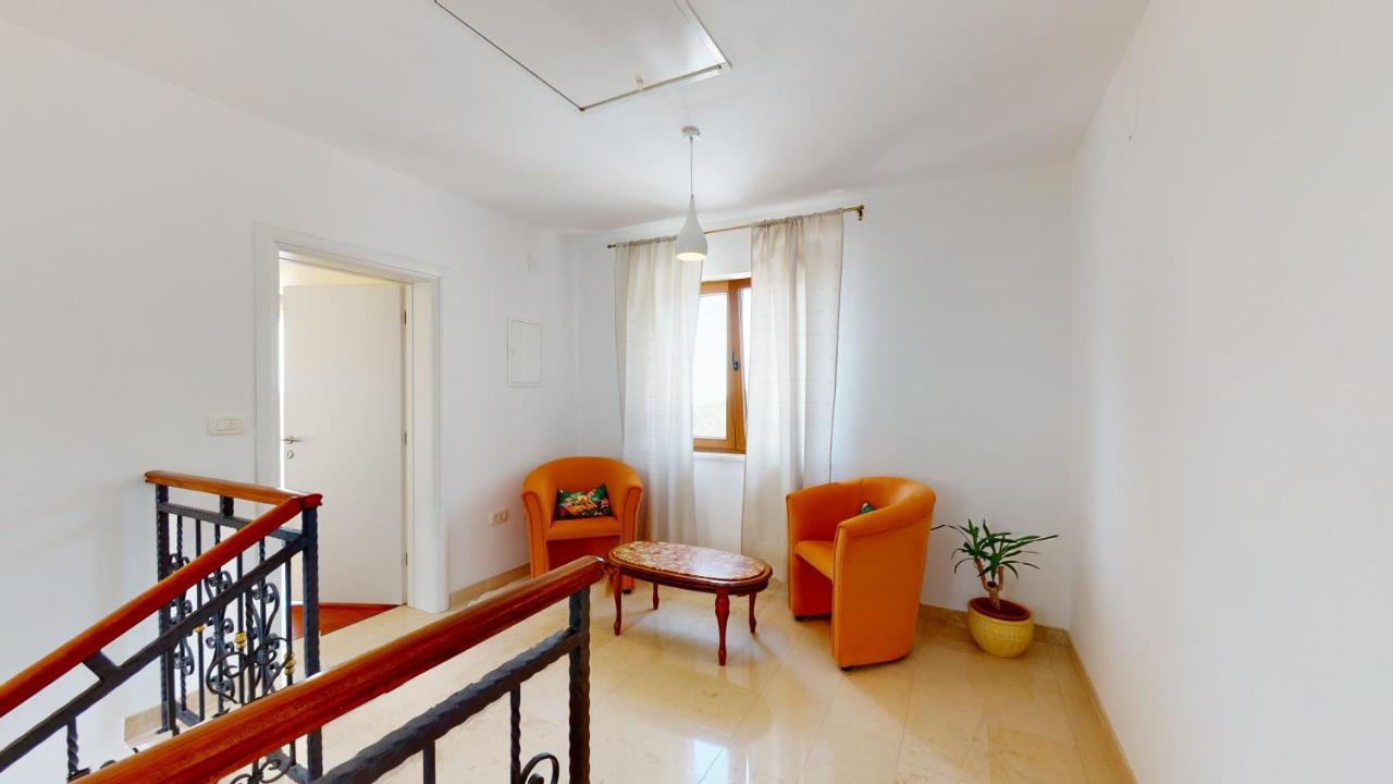 Villa Bambi Moscenicka Draga Bagian luar foto